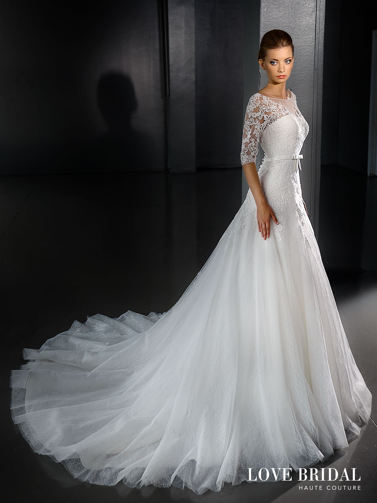 Купить свадебное платье кружевное с рукавами от Love Bridal арт.14220