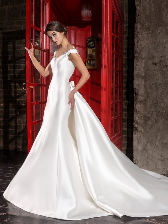 Атласное свадебное платье русалка от Love Bridal