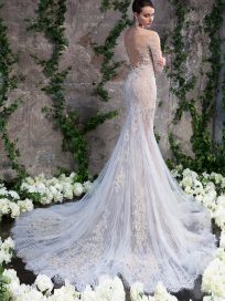 Кружевное свадебное платье с рукавами Аллегра от SVETLANA LYALINA